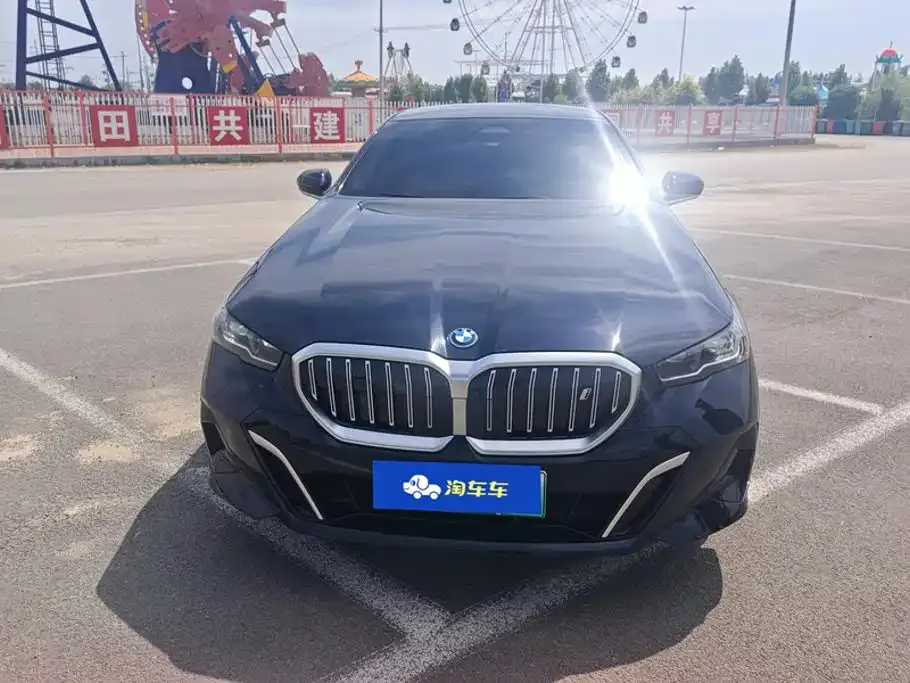 BMW i5 — фото 3