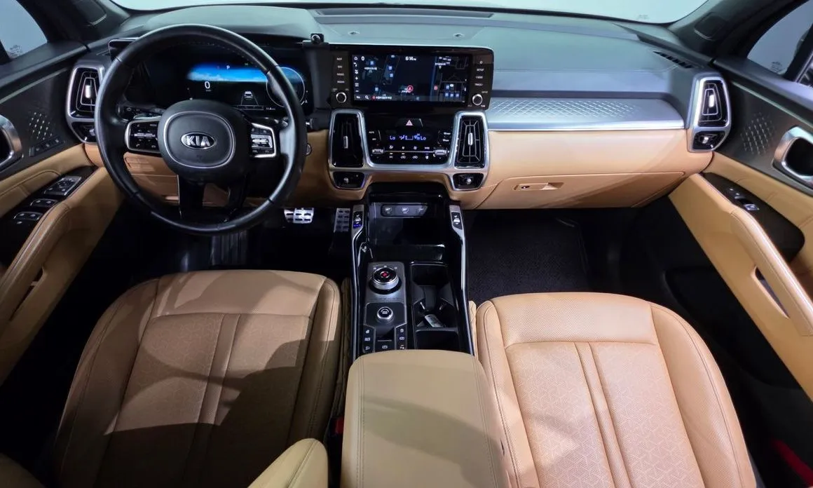 Kia Sorento — фото 10