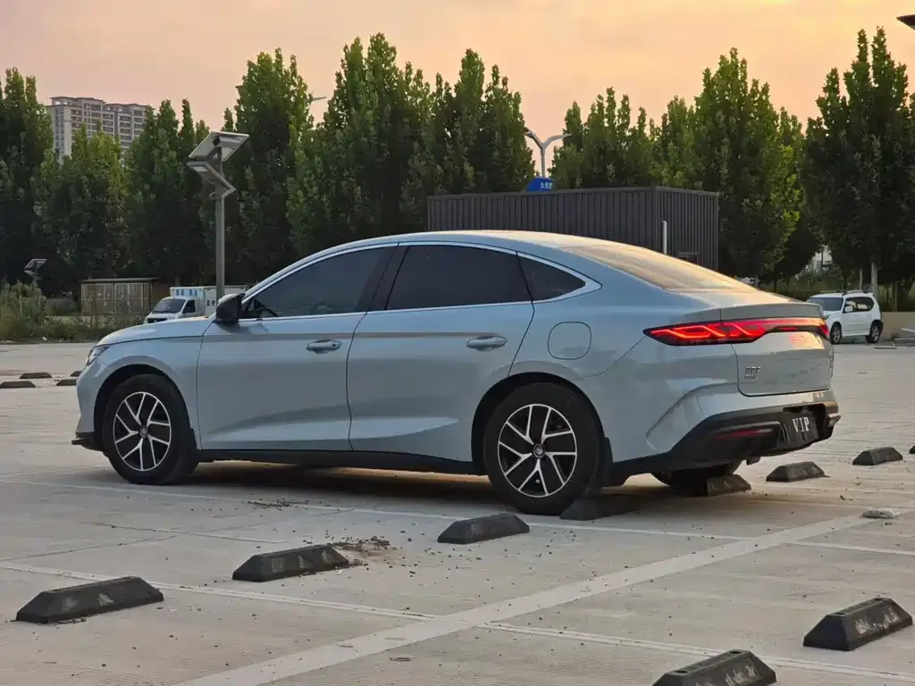 BYD Qin L — фото 4