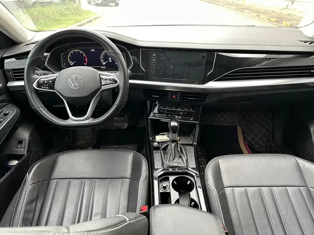 Volkswagen Passat — фото 6