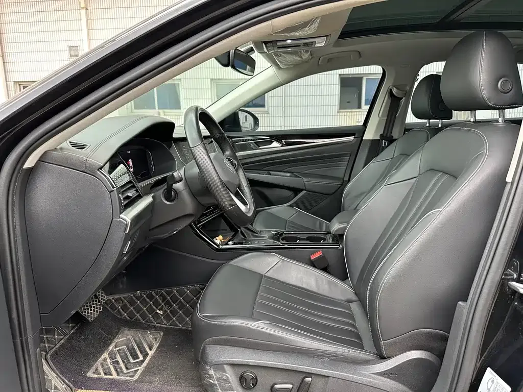 Volkswagen Passat — фото 5