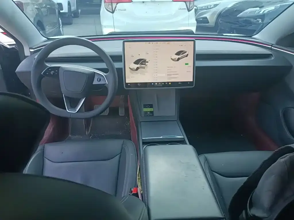 Tesla Model 3 — фото 6