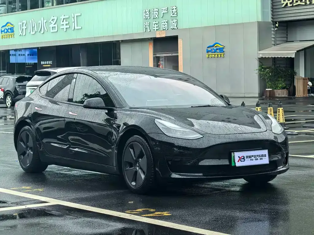Tesla Model 3 — фото 5