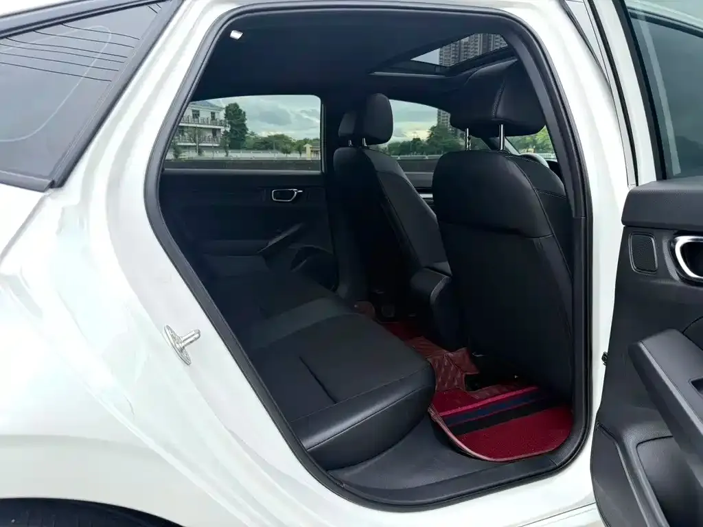 Honda Civic — фото 4