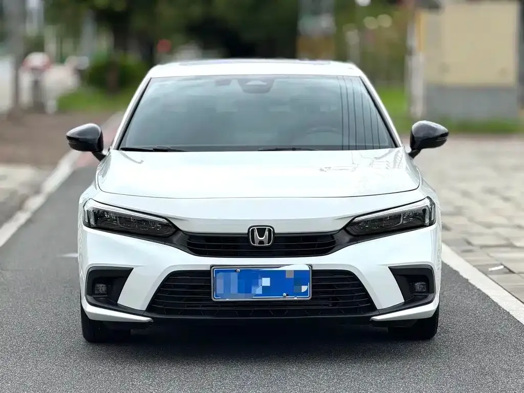 Honda Civic — фото 10