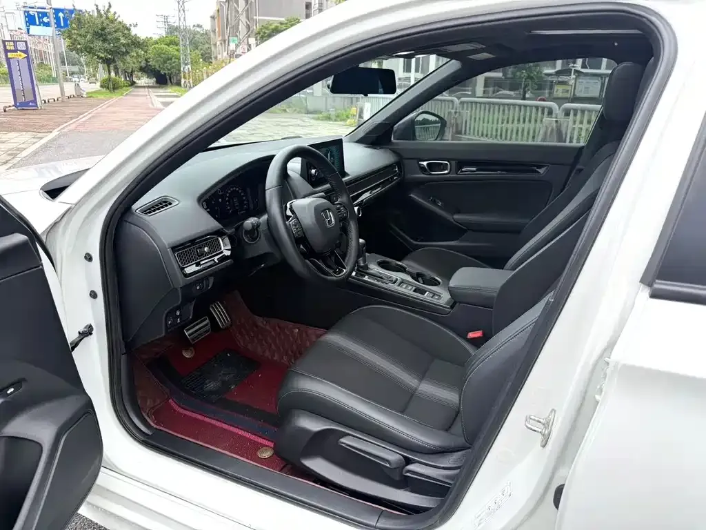 Honda Civic — фото 8