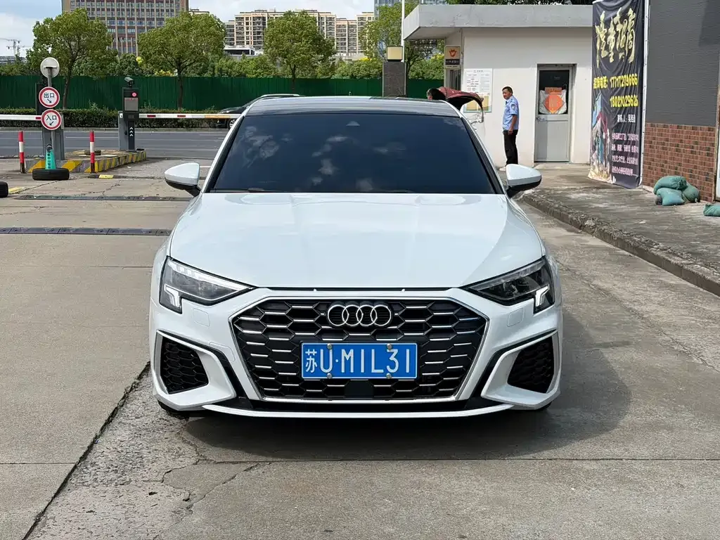 Audi A3 — фото 2