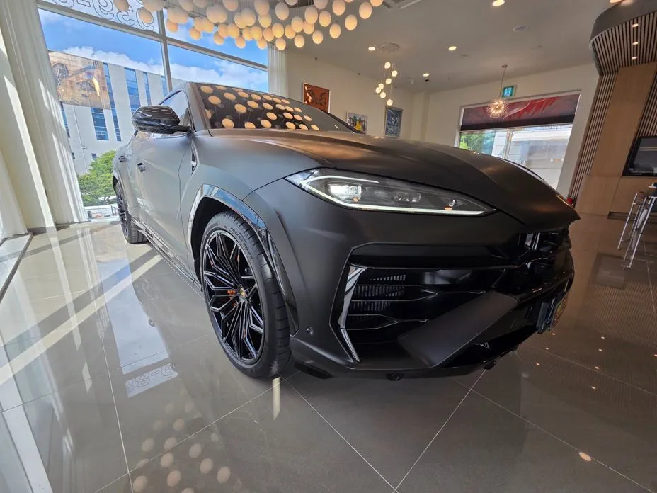 Lamborghini Urus — фото 9