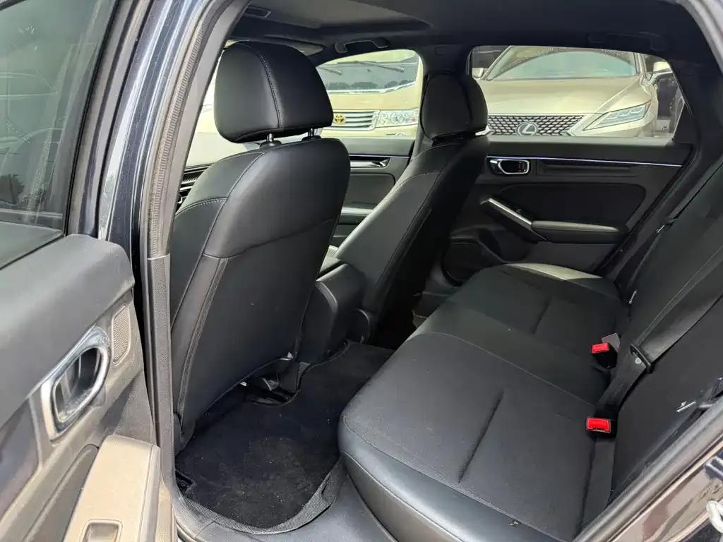 Honda Civic — фото 5
