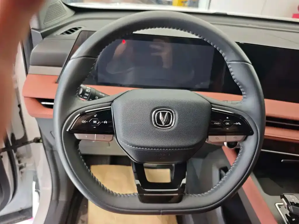 Changan CS75 PLUS — фото 10