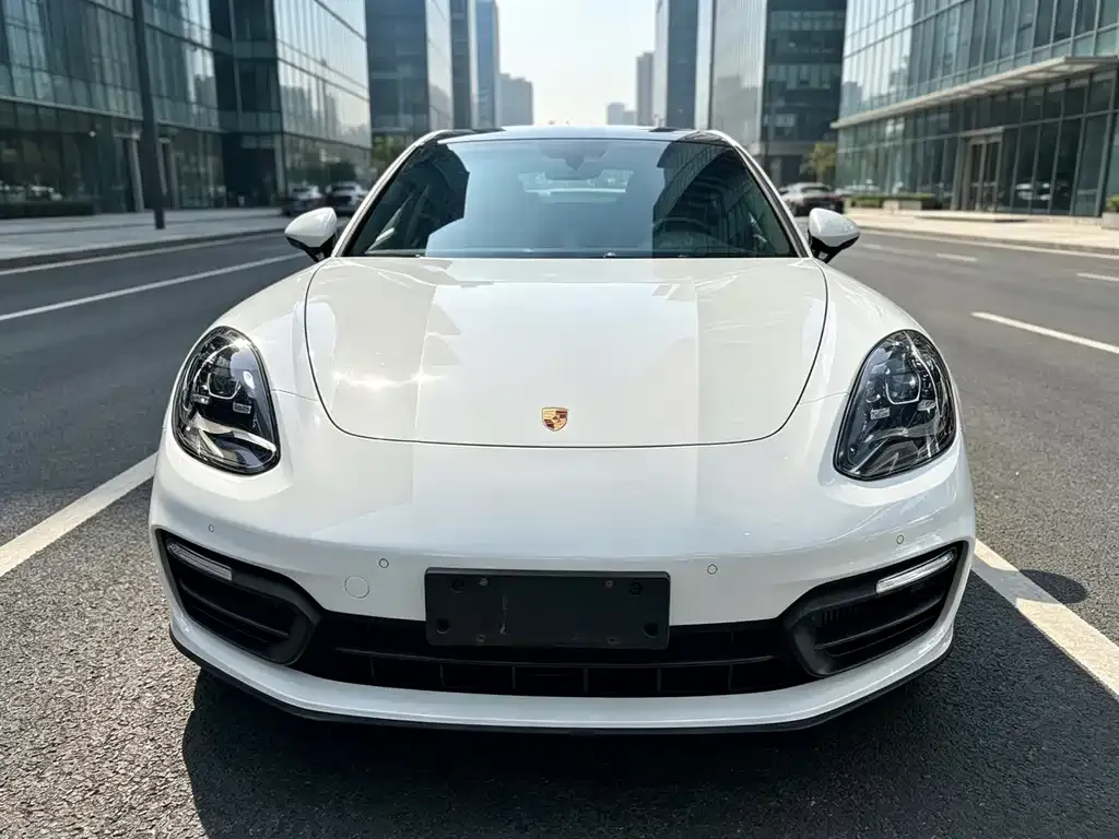 Porsche Panamera — фото 2
