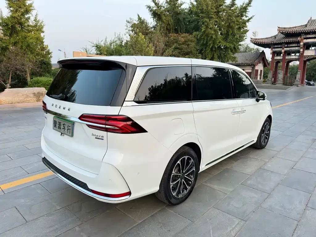 Roewe iMAX8 — фото 3