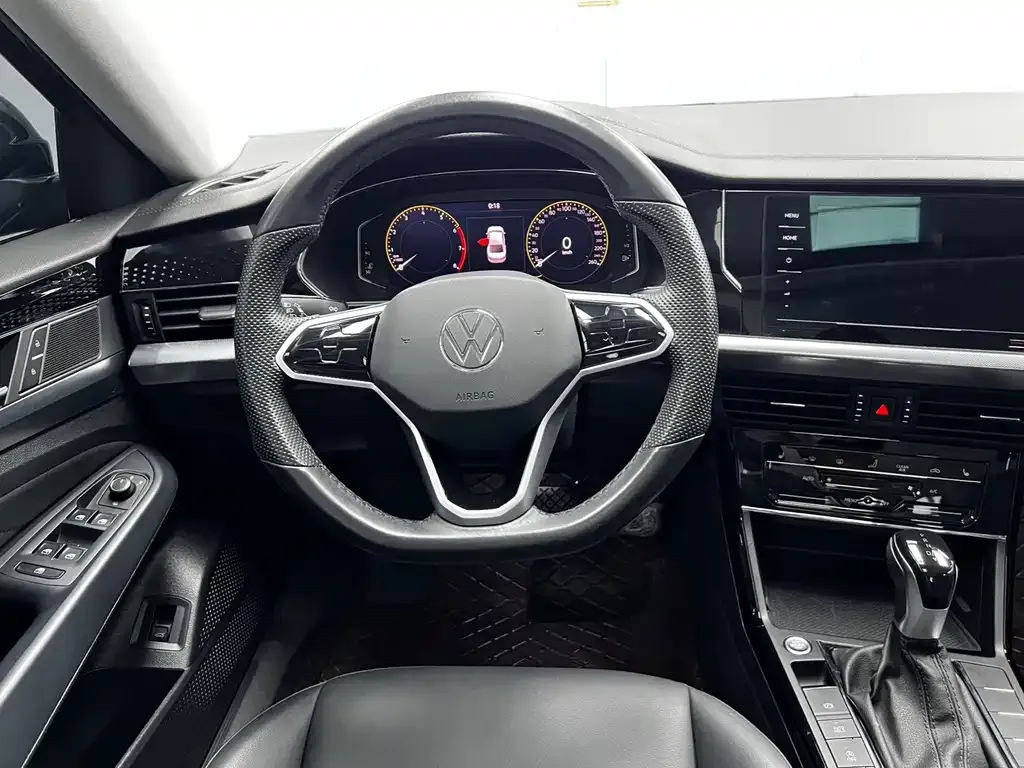 Volkswagen Passat — фото 5