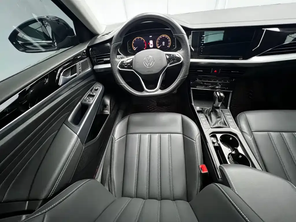 Volkswagen Passat — фото 6