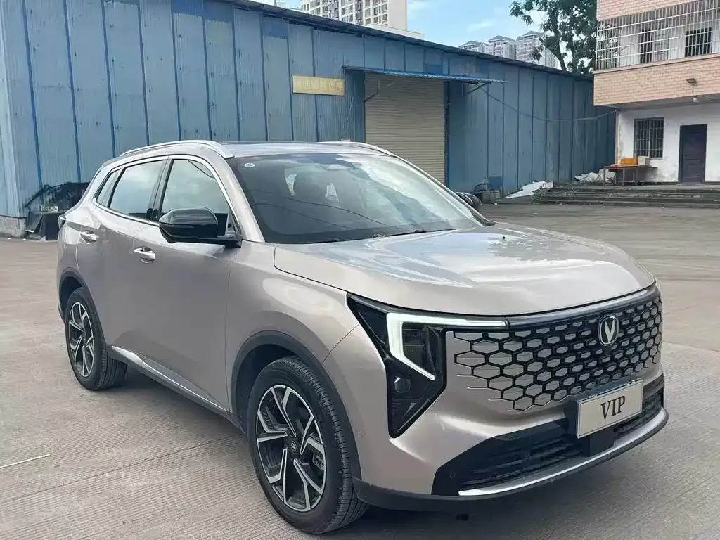 Changan CS55PLUS — фото 3
