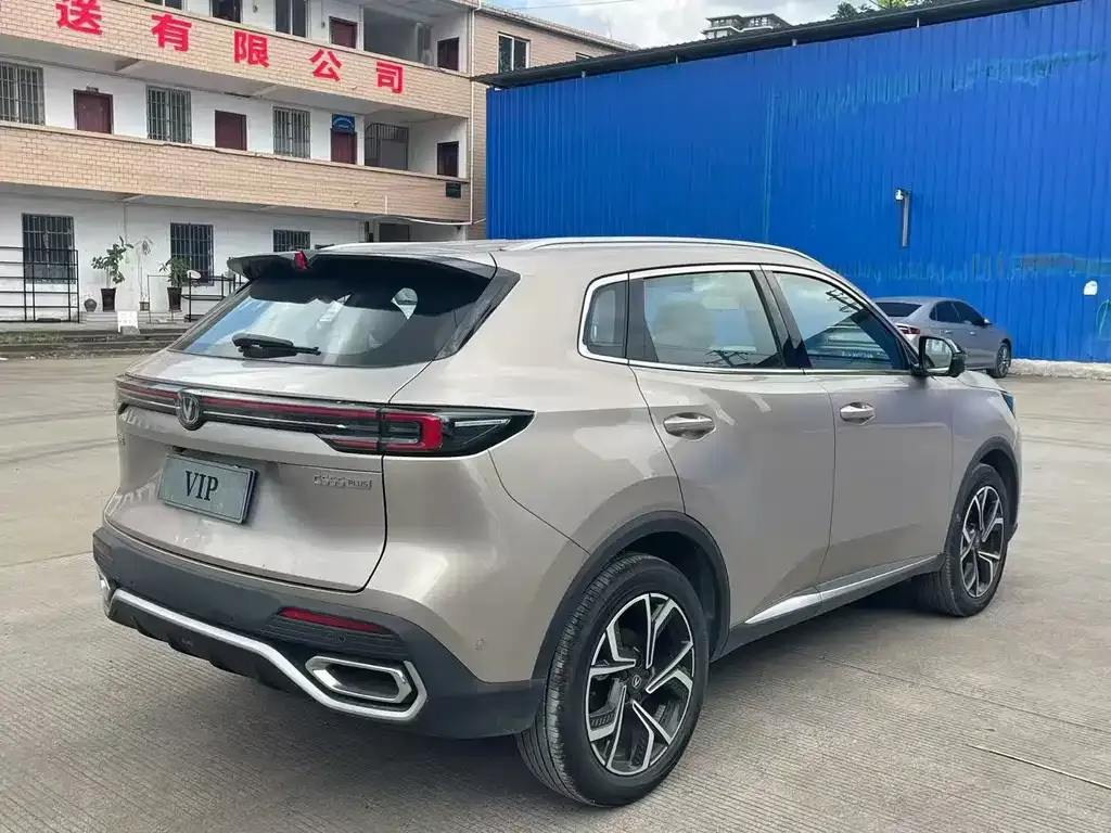 Changan CS55PLUS — фото 9