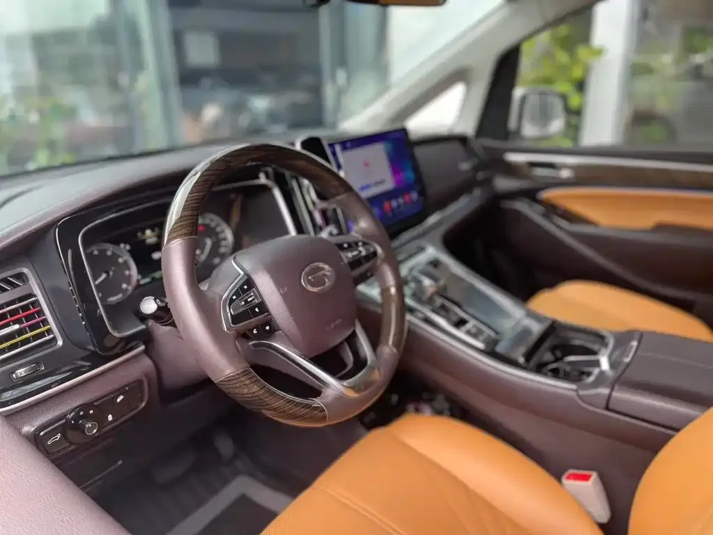 GAC Motor Trumpchi M8 — фото 2