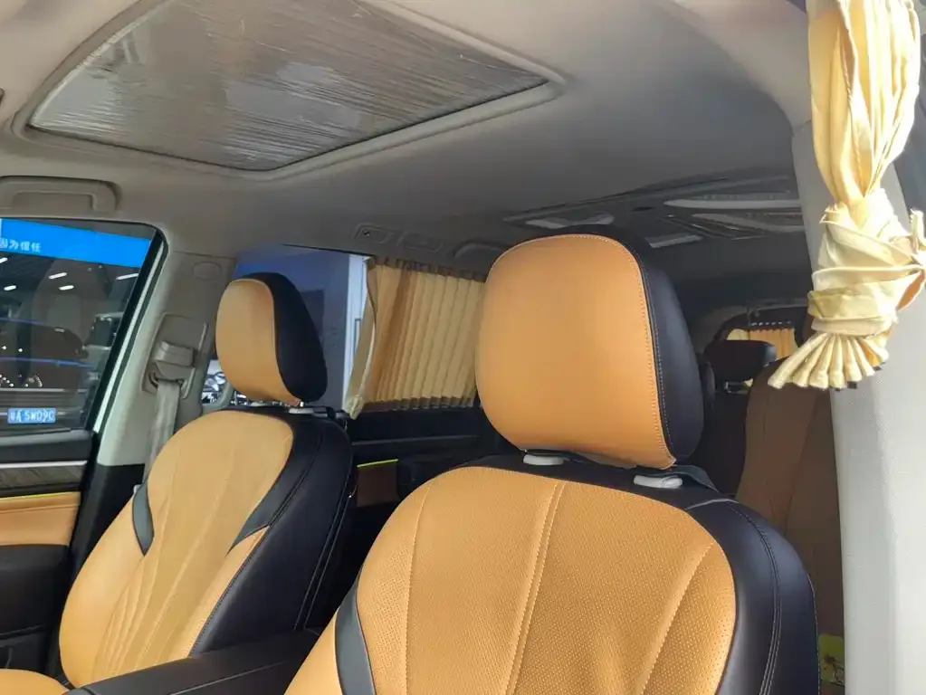 GAC Motor Trumpchi M8 — фото 3