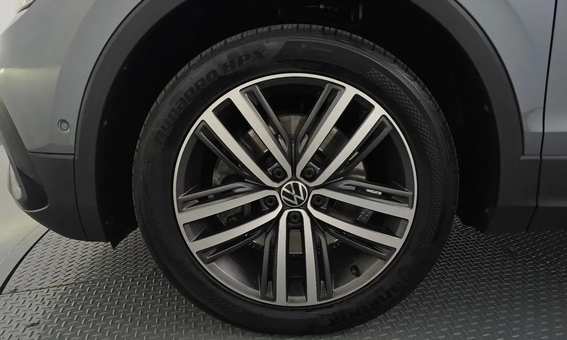 Volkswagen Tiguan — фото 2