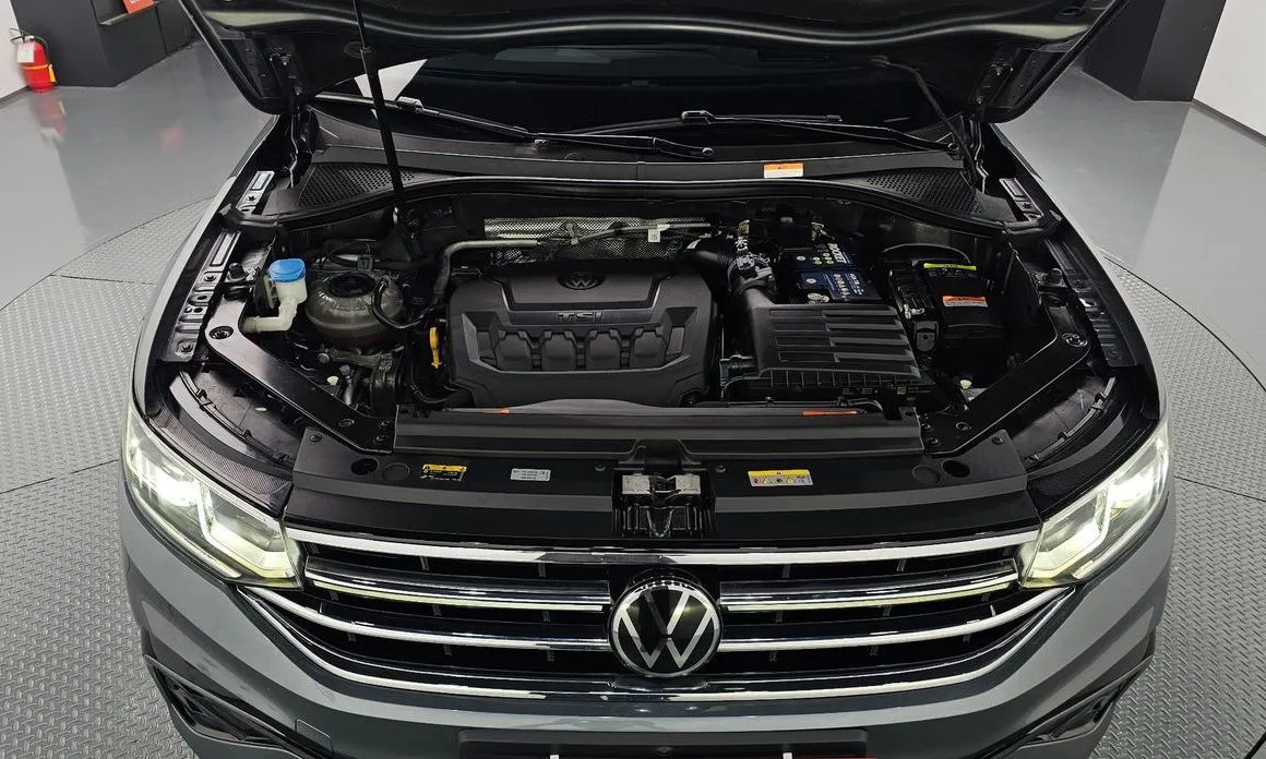 Volkswagen Tiguan — фото 6