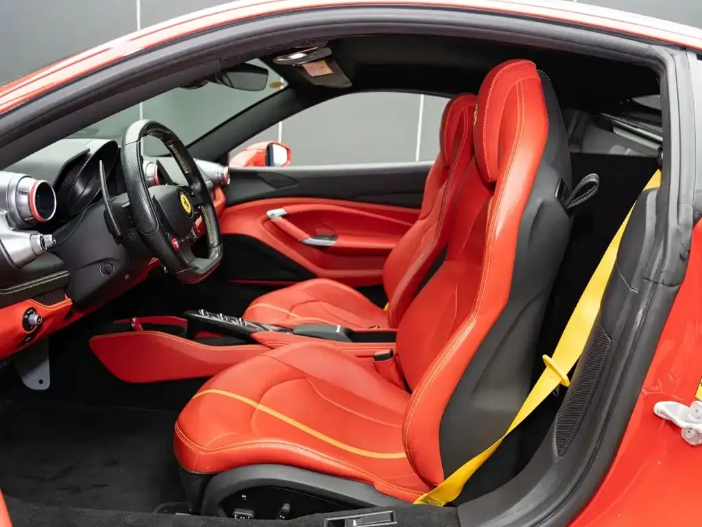 Ferrari F8 — фото 5