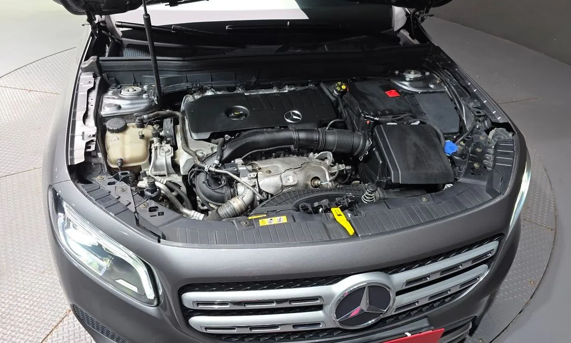 Mercedes-Benz GLB-Class — фото 10