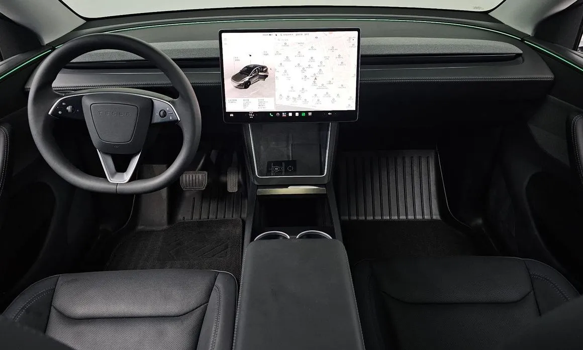 Tesla Model Y — фото 9