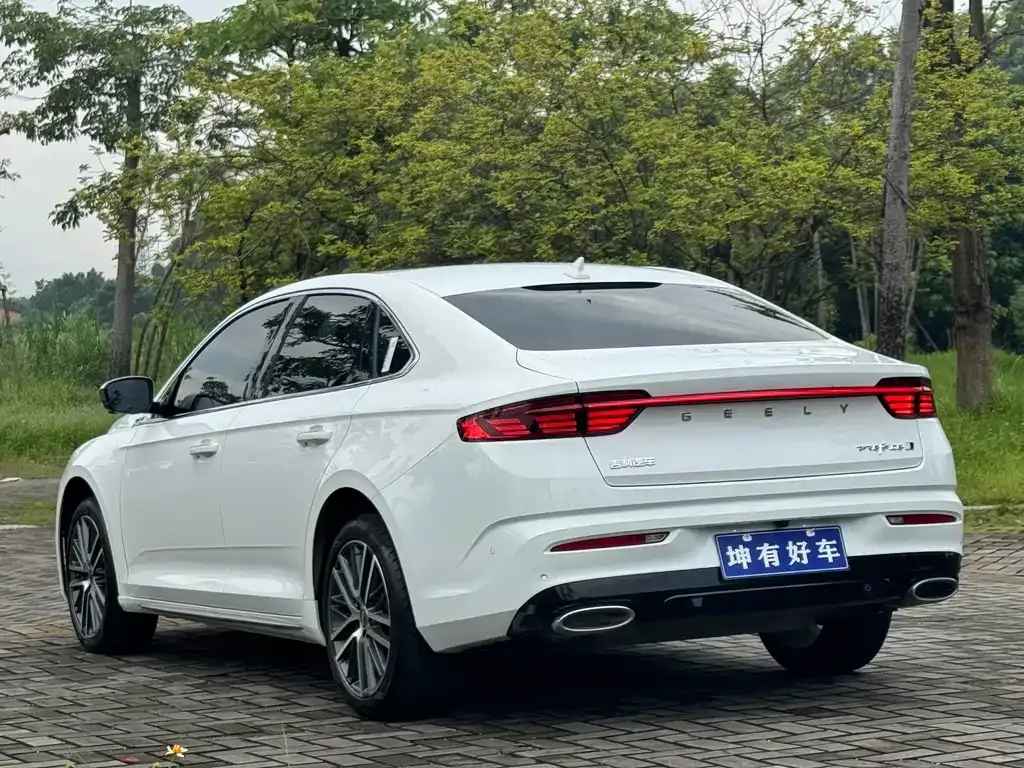 Geely Xingrui — фото 10