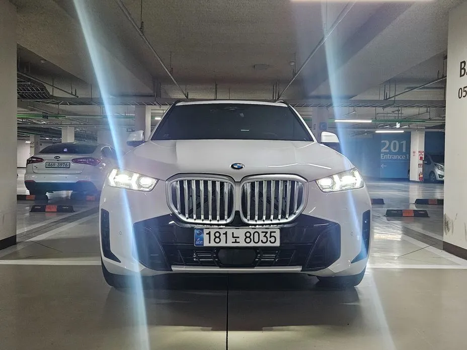 BMW X5 — фото 1