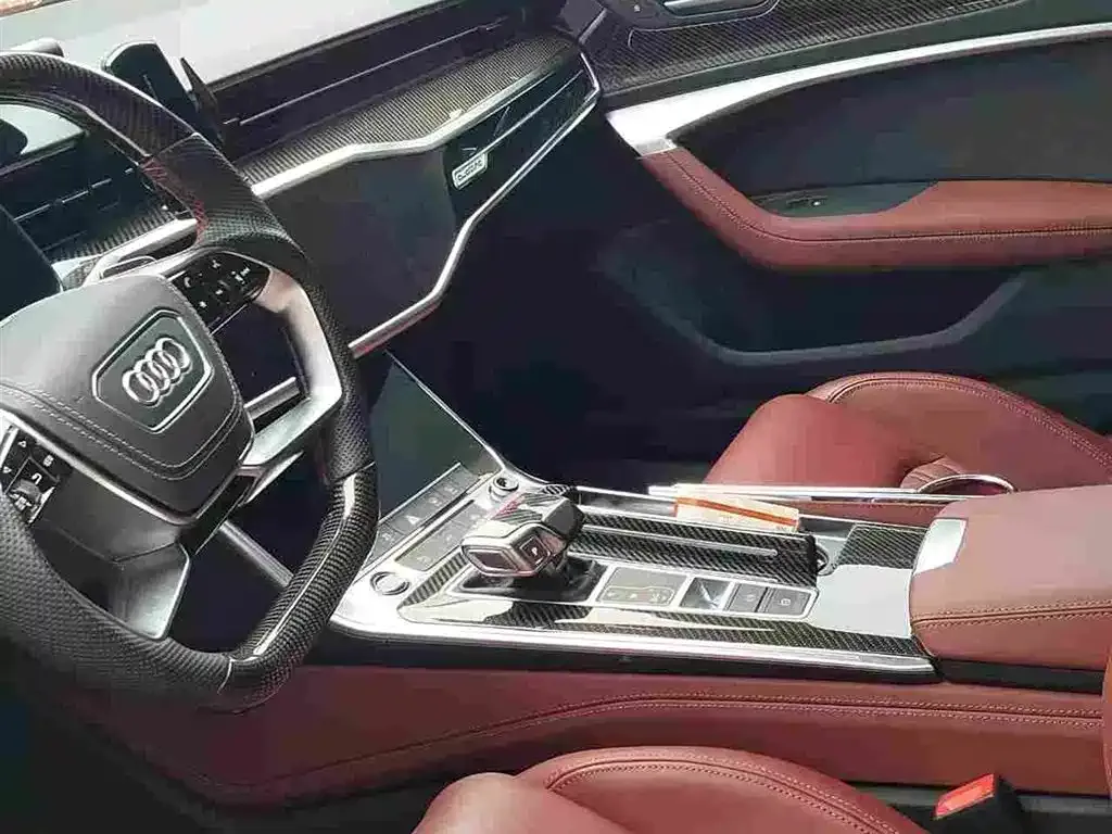 Audi A7L — фото 5
