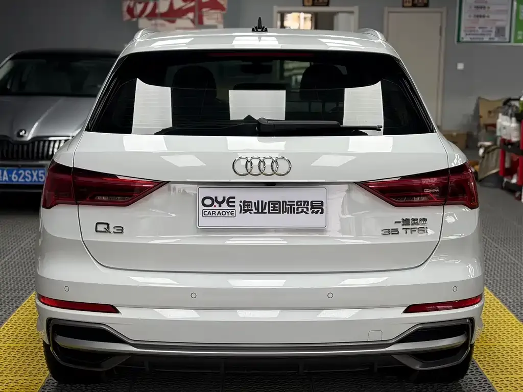 Audi Q3 — фото 2