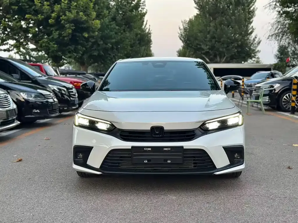 Honda Civic — фото 3