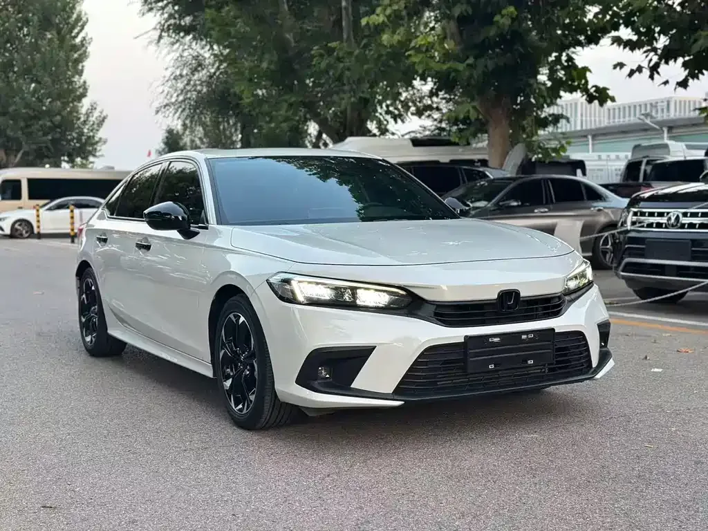 Honda Civic — фото 5