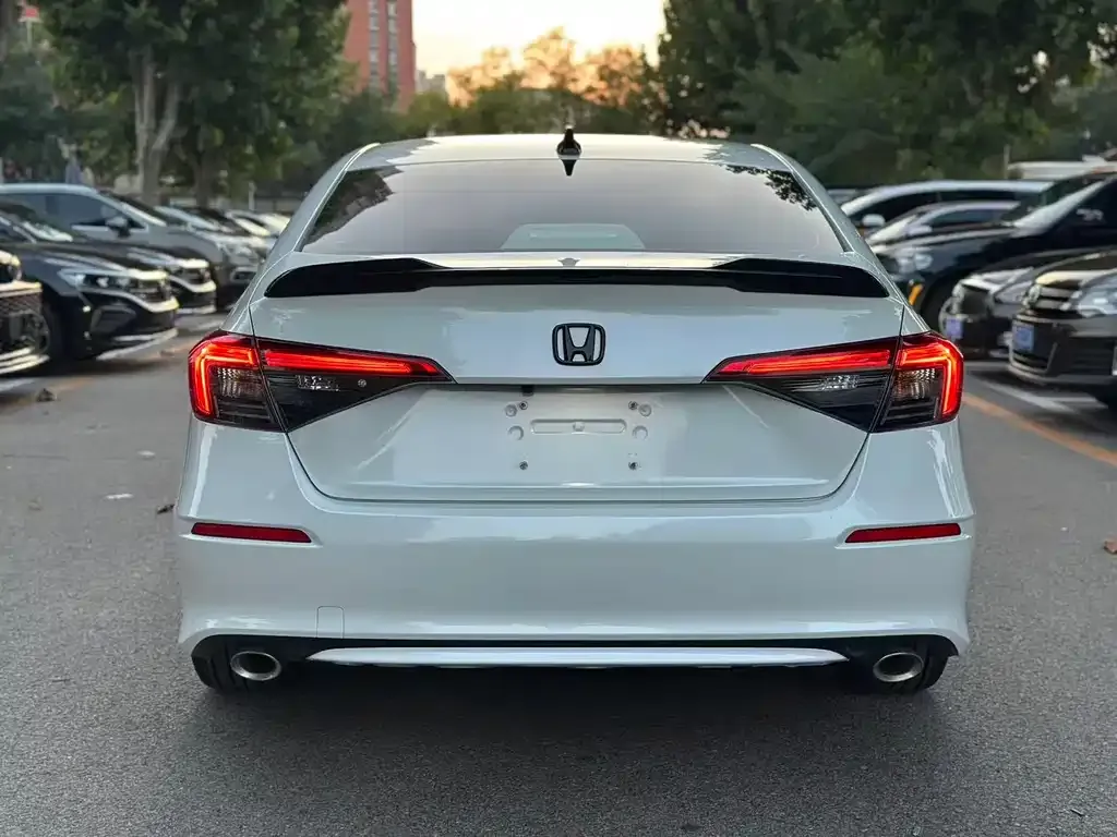Honda Civic — фото 9