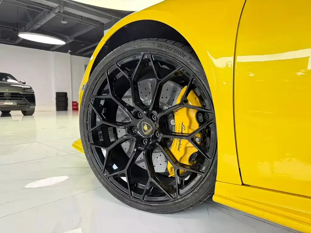 Lamborghini Huracan — фото 6
