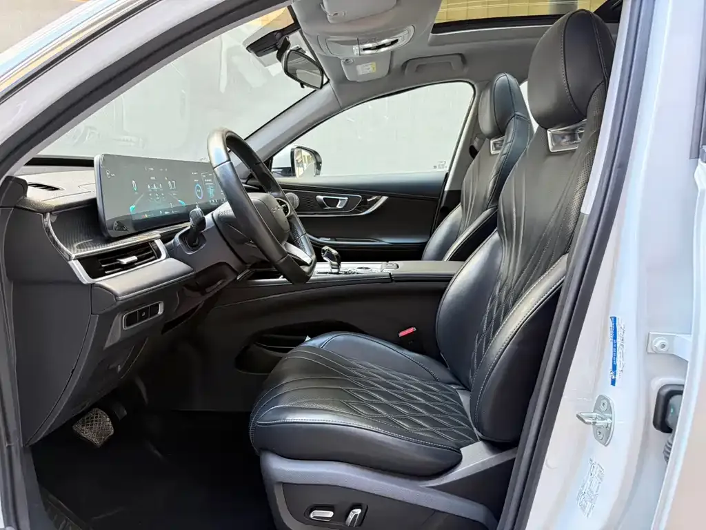 Chery Tiggo 7 PLUS — фото 9