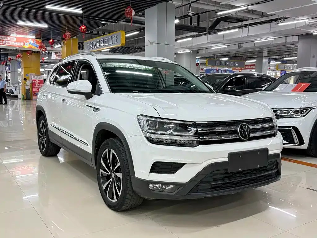 Volkswagen Tharu — фото 6