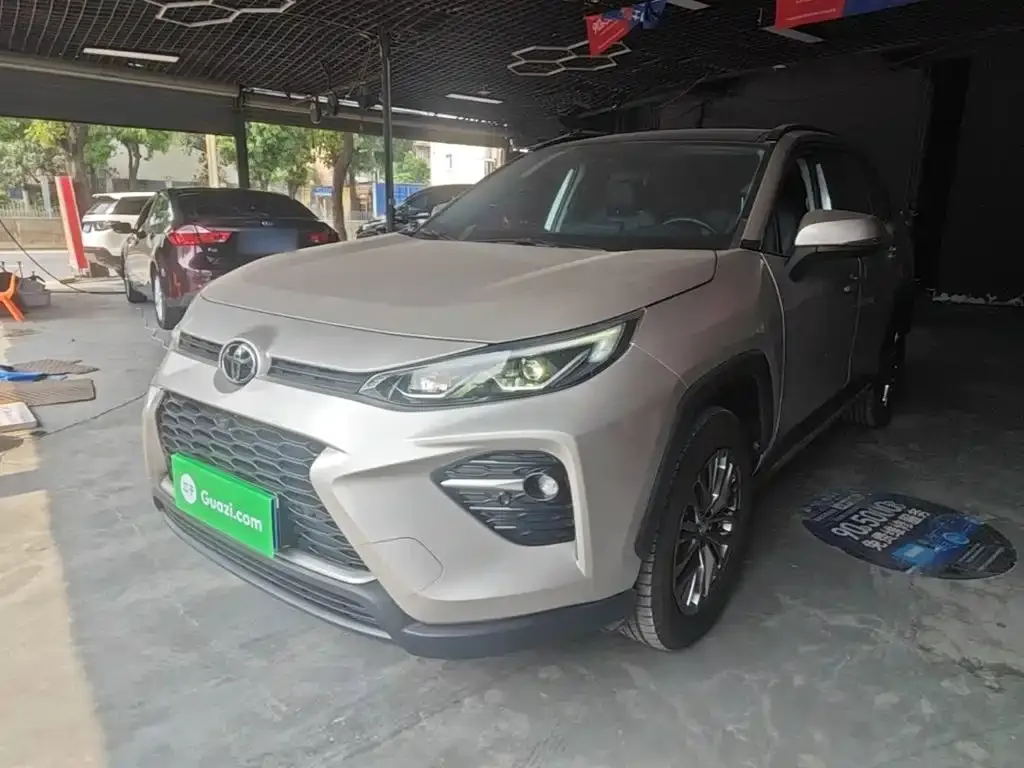 Toyota Wildlander — фото 1
