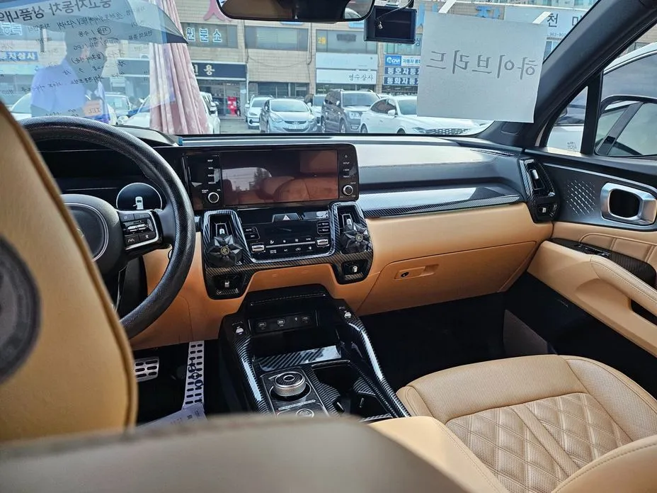 Kia Sorento — фото 6