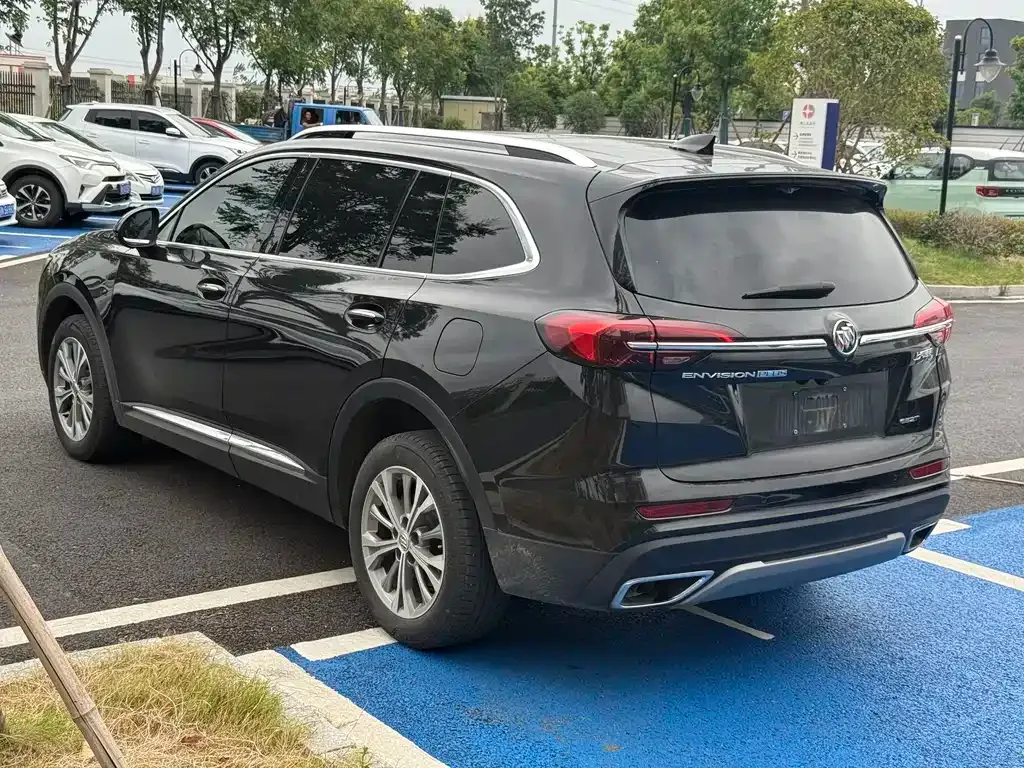 Buick Envision Plus — фото 4