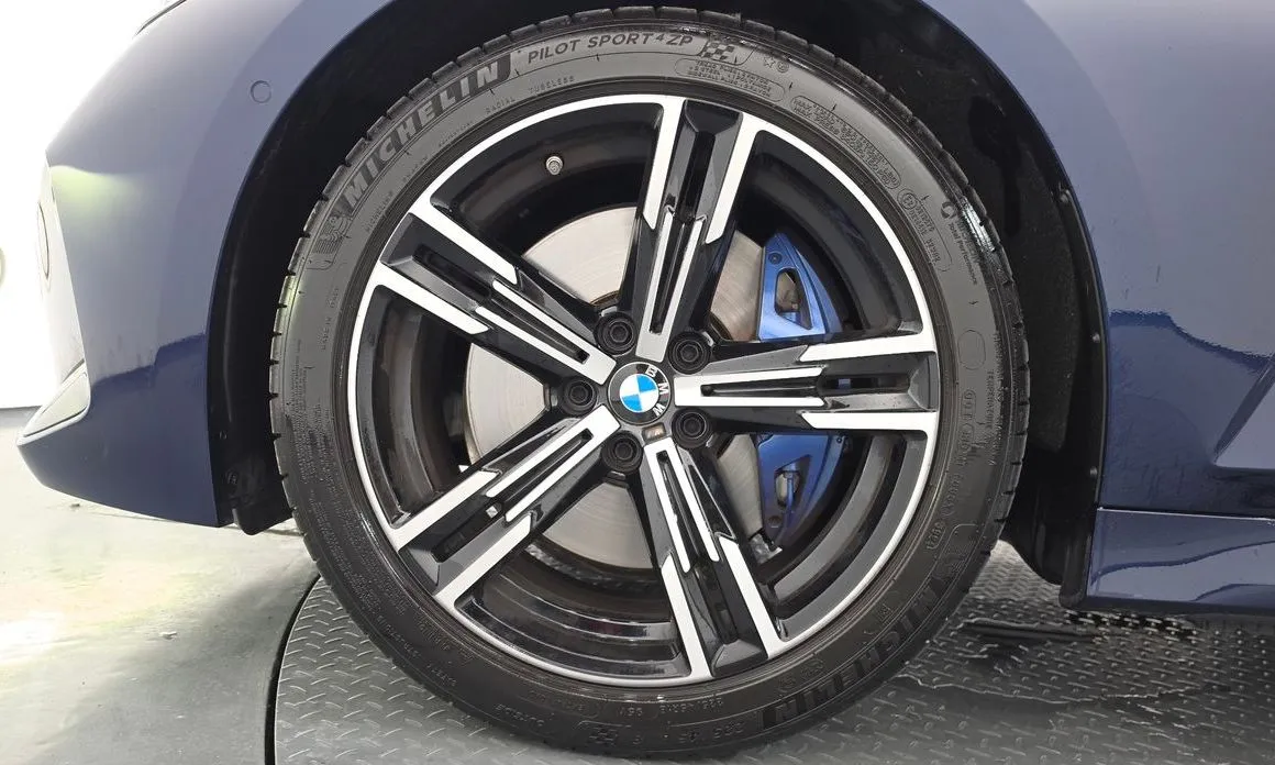 BMW 3-Series — фото 10