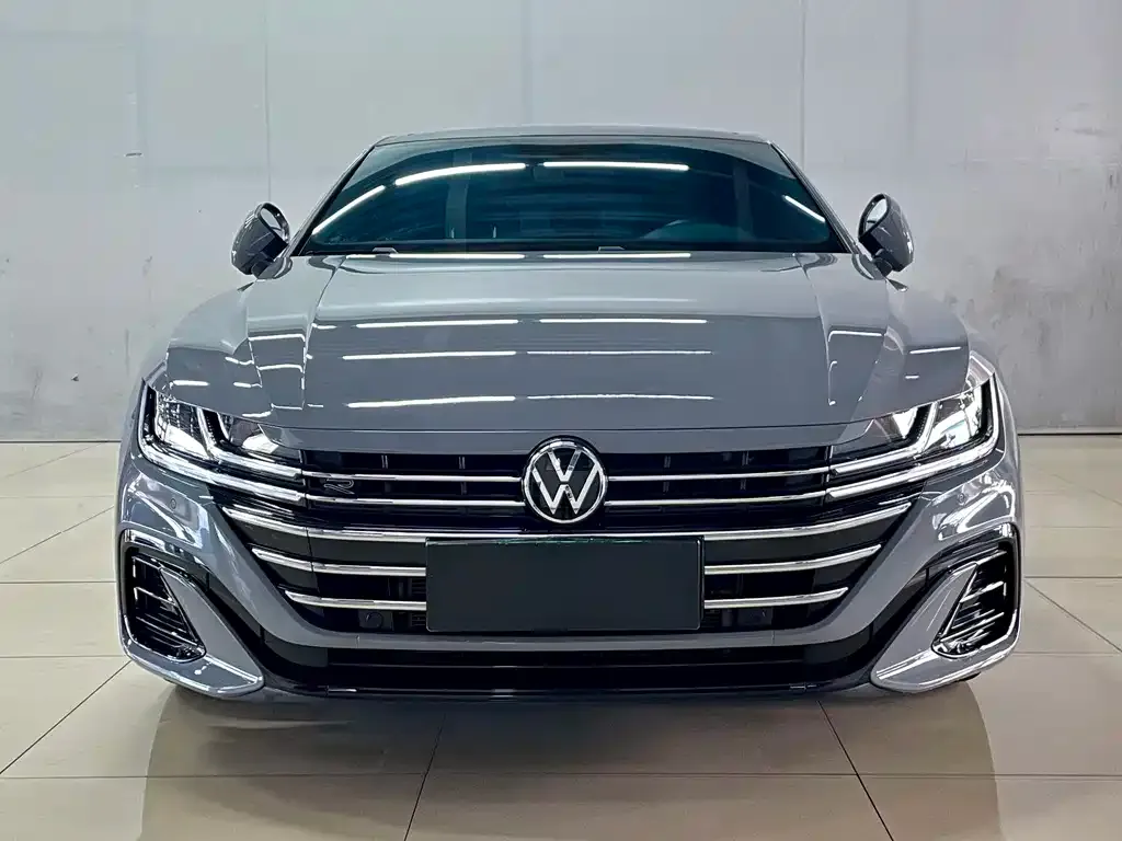 Volkswagen CC — фото 1