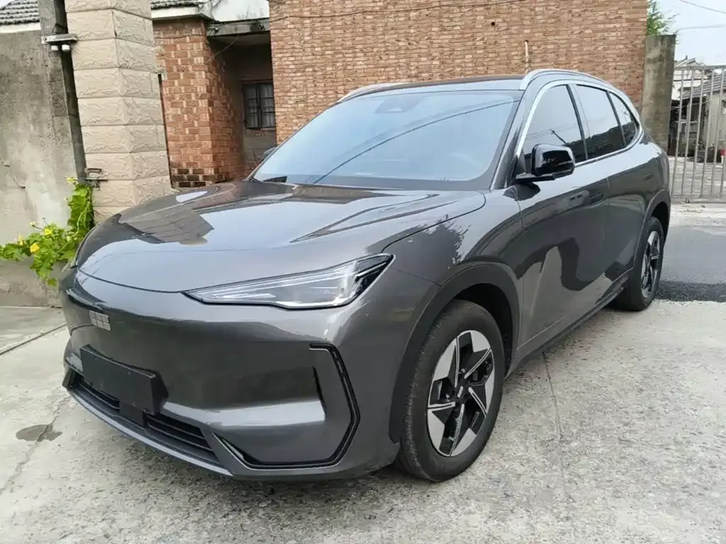 Geely Galaxy E5 — фото 3