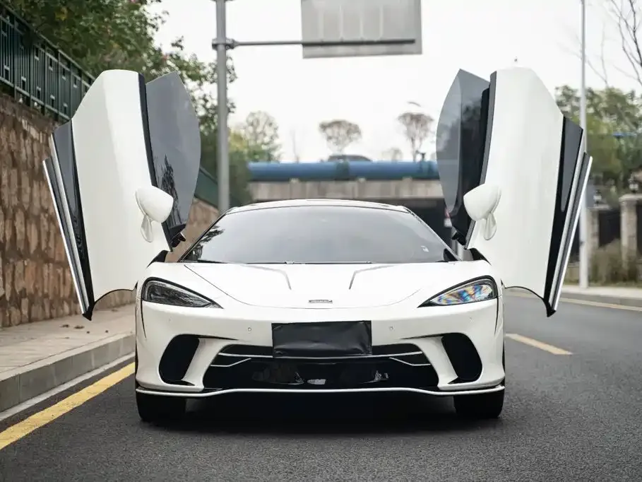 McLaren GT — фото 9