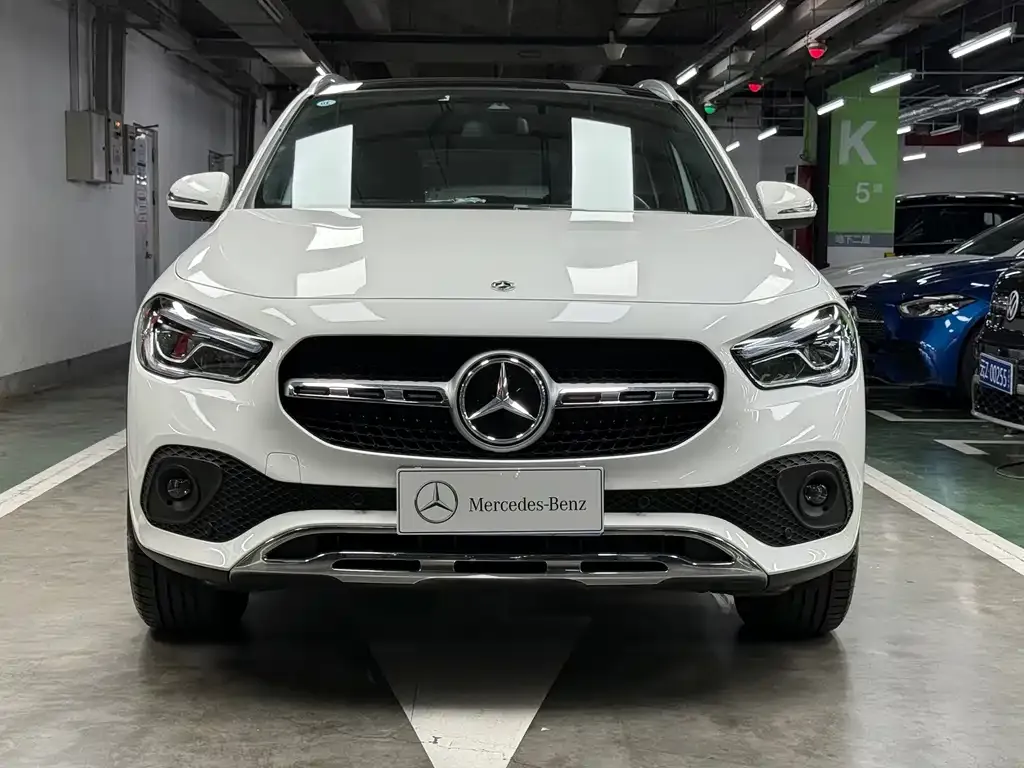 Mercedes-Benz GLA — фото 6