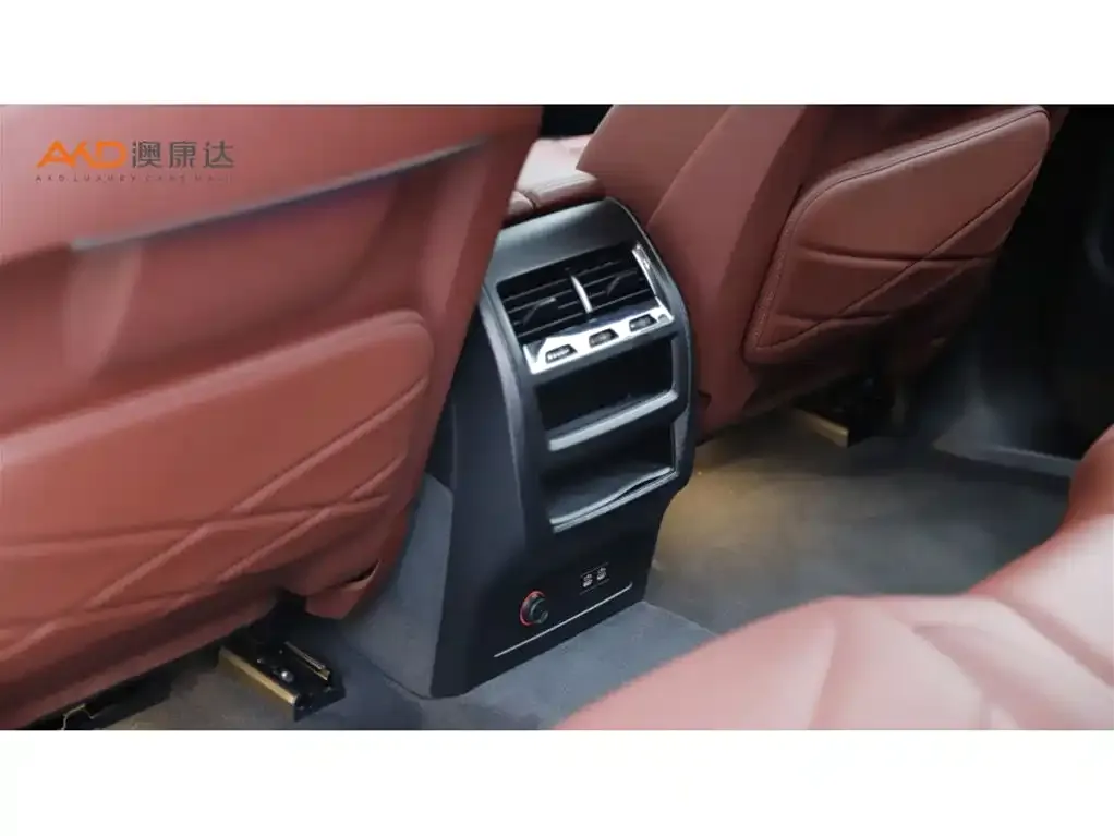 BMW X5 — фото 7