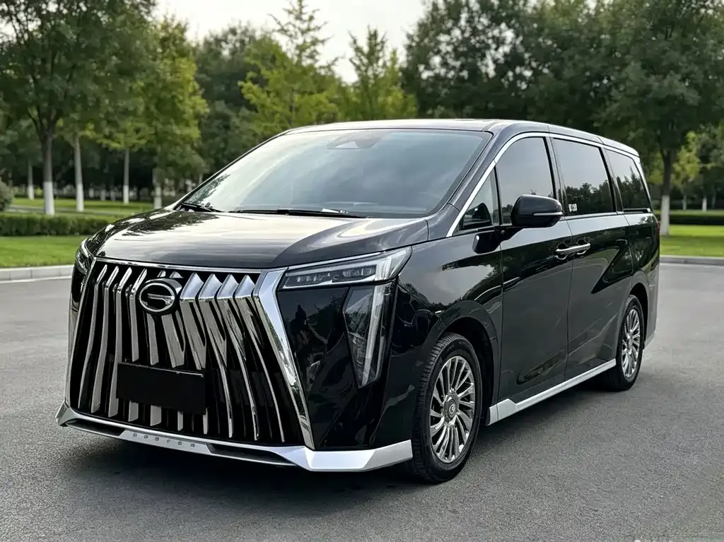 GAC Motor Trumpchi M8 — фото 1