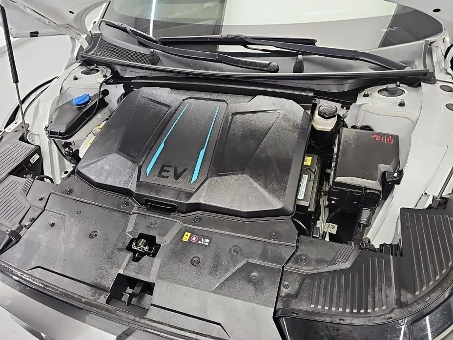 Hyundai Ioniq5 — фото 10