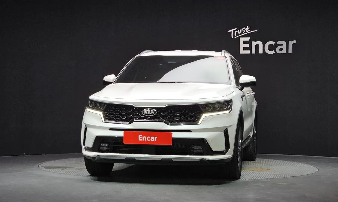 Kia Sorento — фото 5