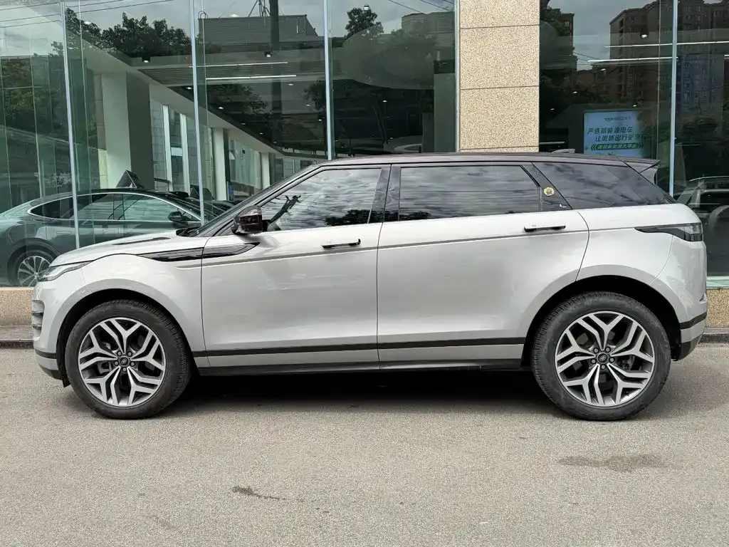 Land Rover Evoque — фото 8